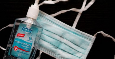 Mask and wash Mask and wash